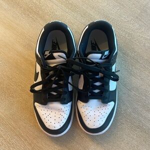 Nike Dunks Low